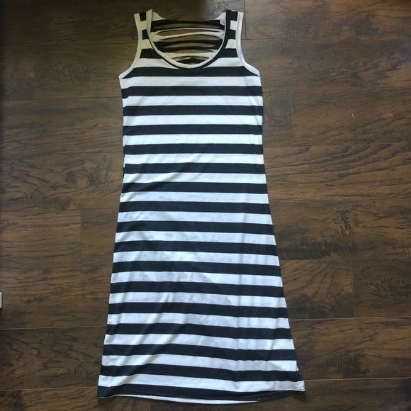 Striped Dress - Picture 2 of 3